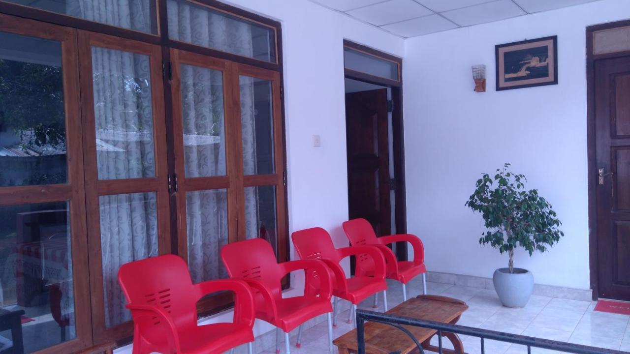 Umaya Holiday Home Анурадхапура Екстериор снимка